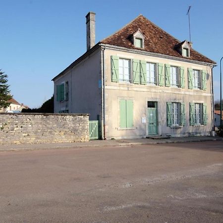 Gite Communal 149 Sainpuits Bagian luar foto